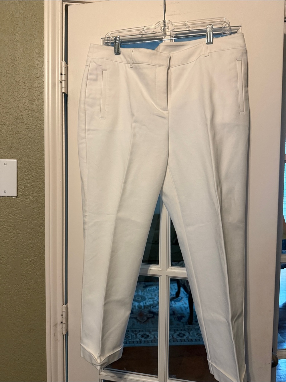 Chico's Women's Cropped Ankle Pants in White